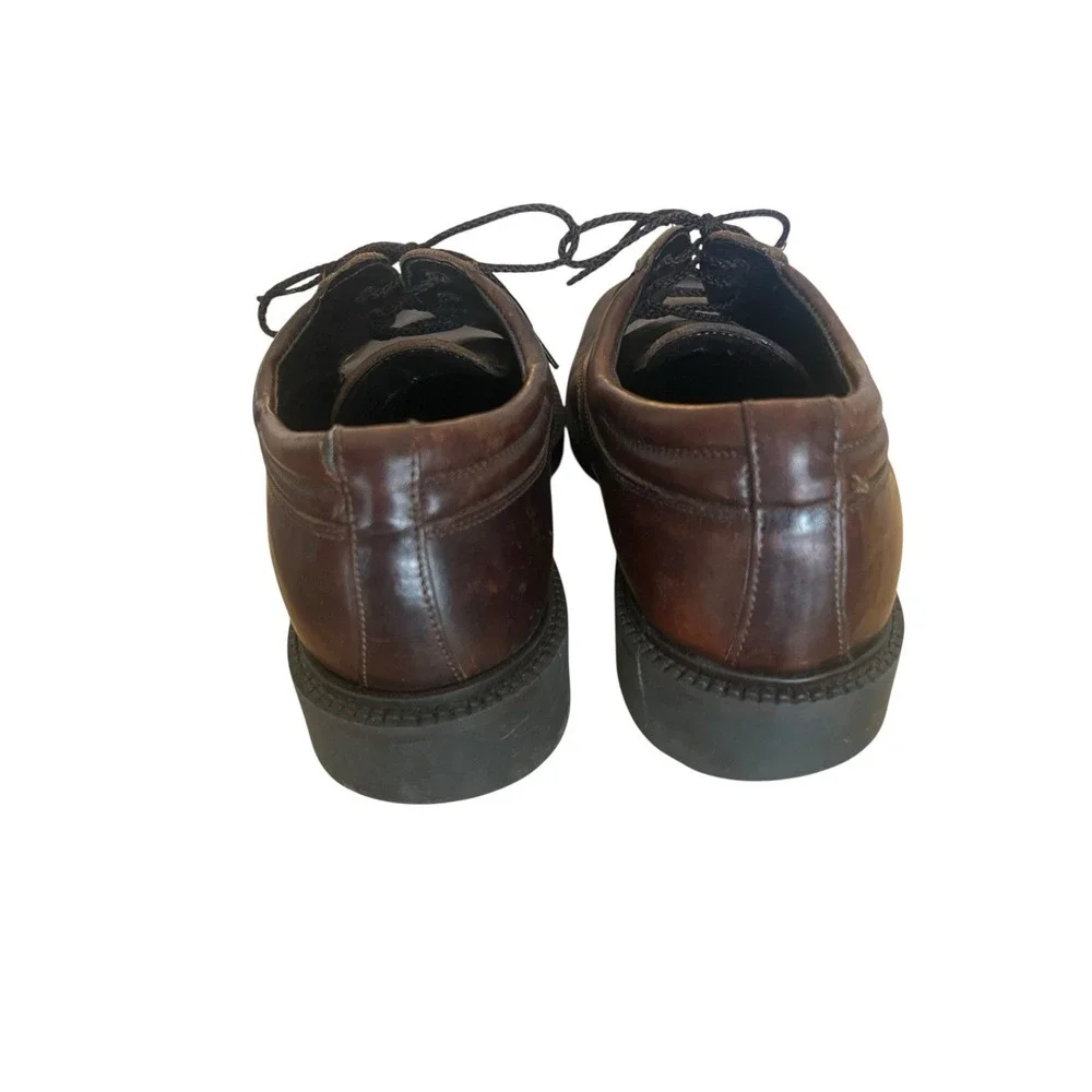 Vintage 90's Bass New York Men's Size‎ 9 Brown Leather Dress Shoes Italy Made